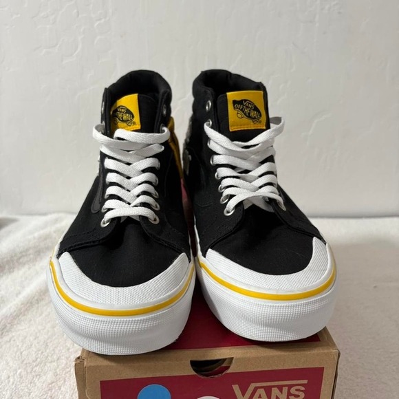 Vans Sk8-Hi National Geographic Size 7 Men’s 8.5 Women’s Pre-Owned - Picture 4 of 6